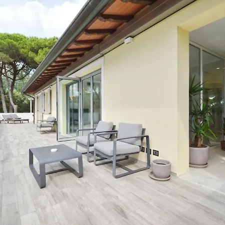Attico Smeraldo Dei Marmi *